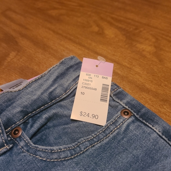NWT evsie Girl's Jeans from Maurices size 10 - Picture 3 of 6